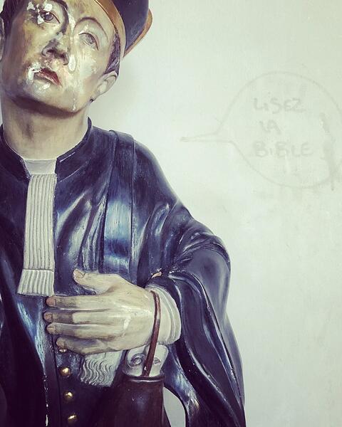Instragram: Lisez la bible