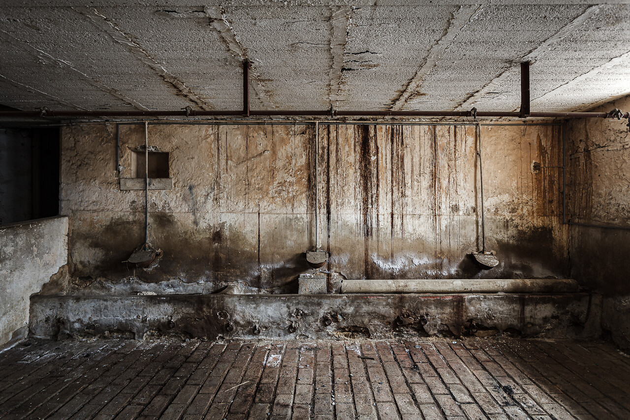 Vieux abrevoirs en pierre...