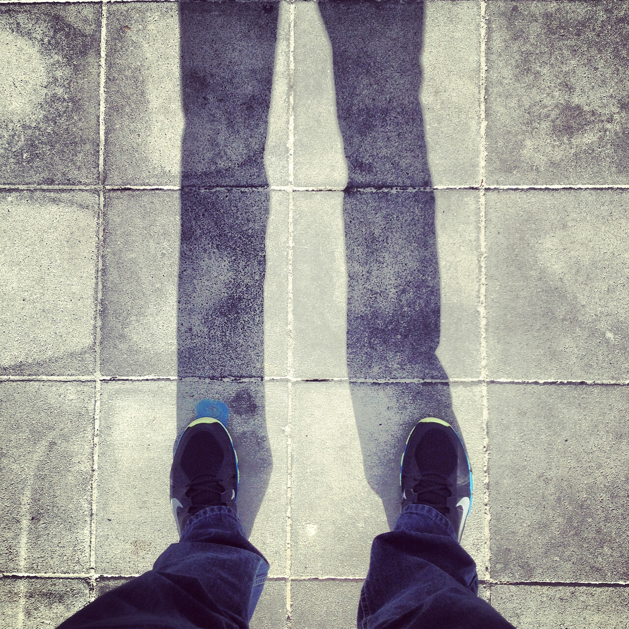 Marcher avec son ombre