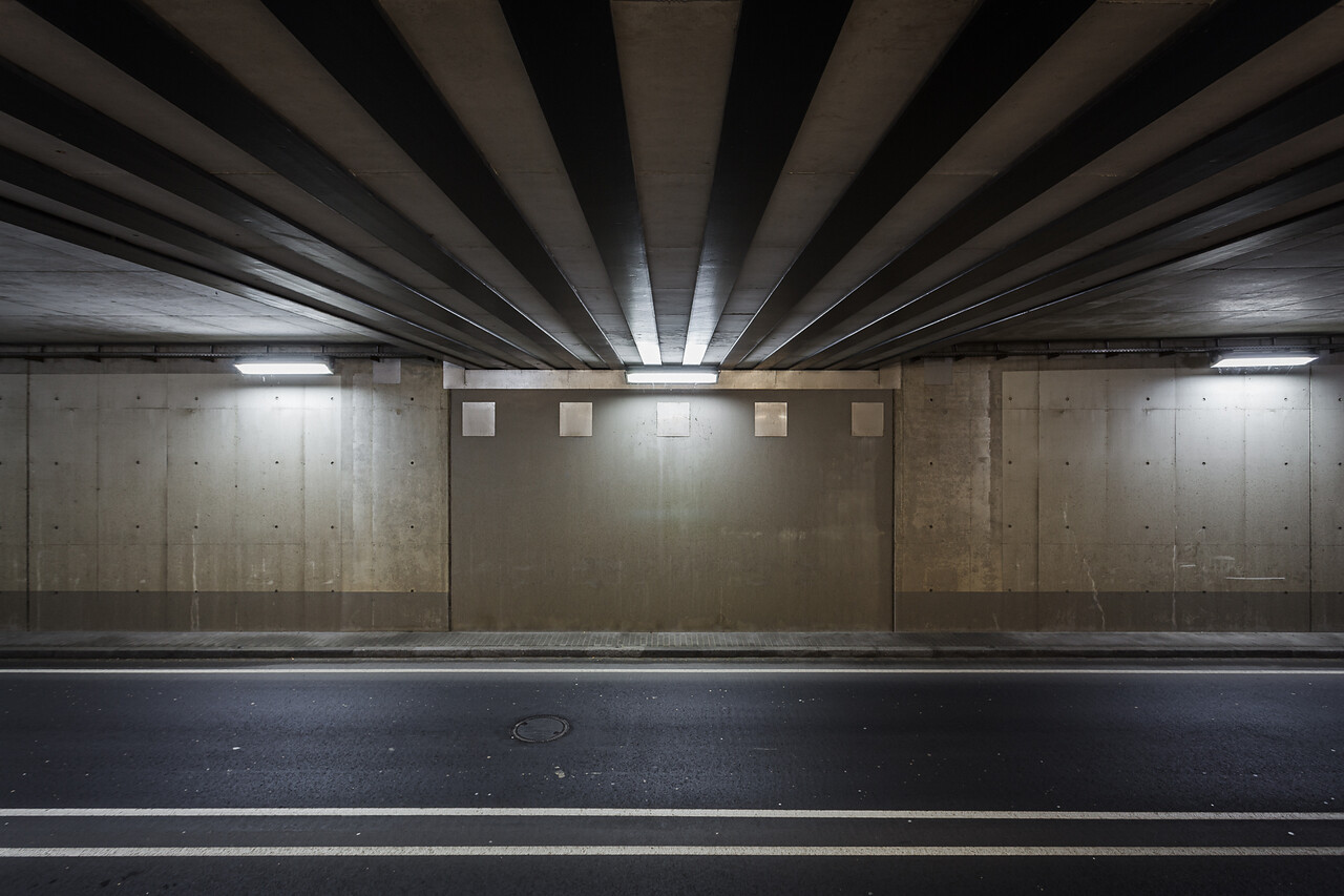 Perspective sur le tablier d'un pont ferroviaire ...