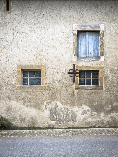 Façade III