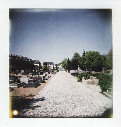 Le cimetière