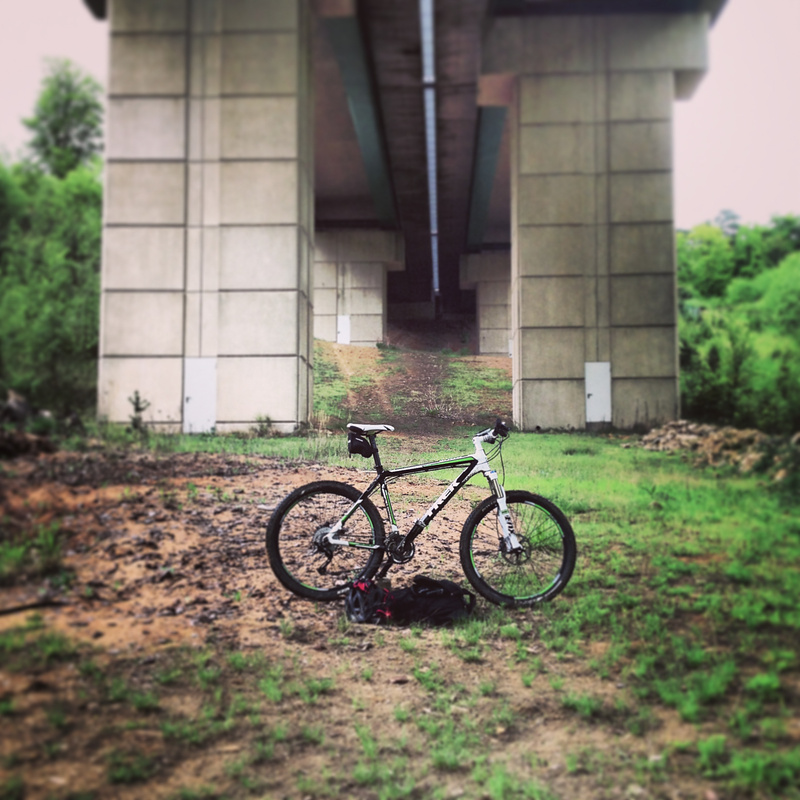 Sous le pont