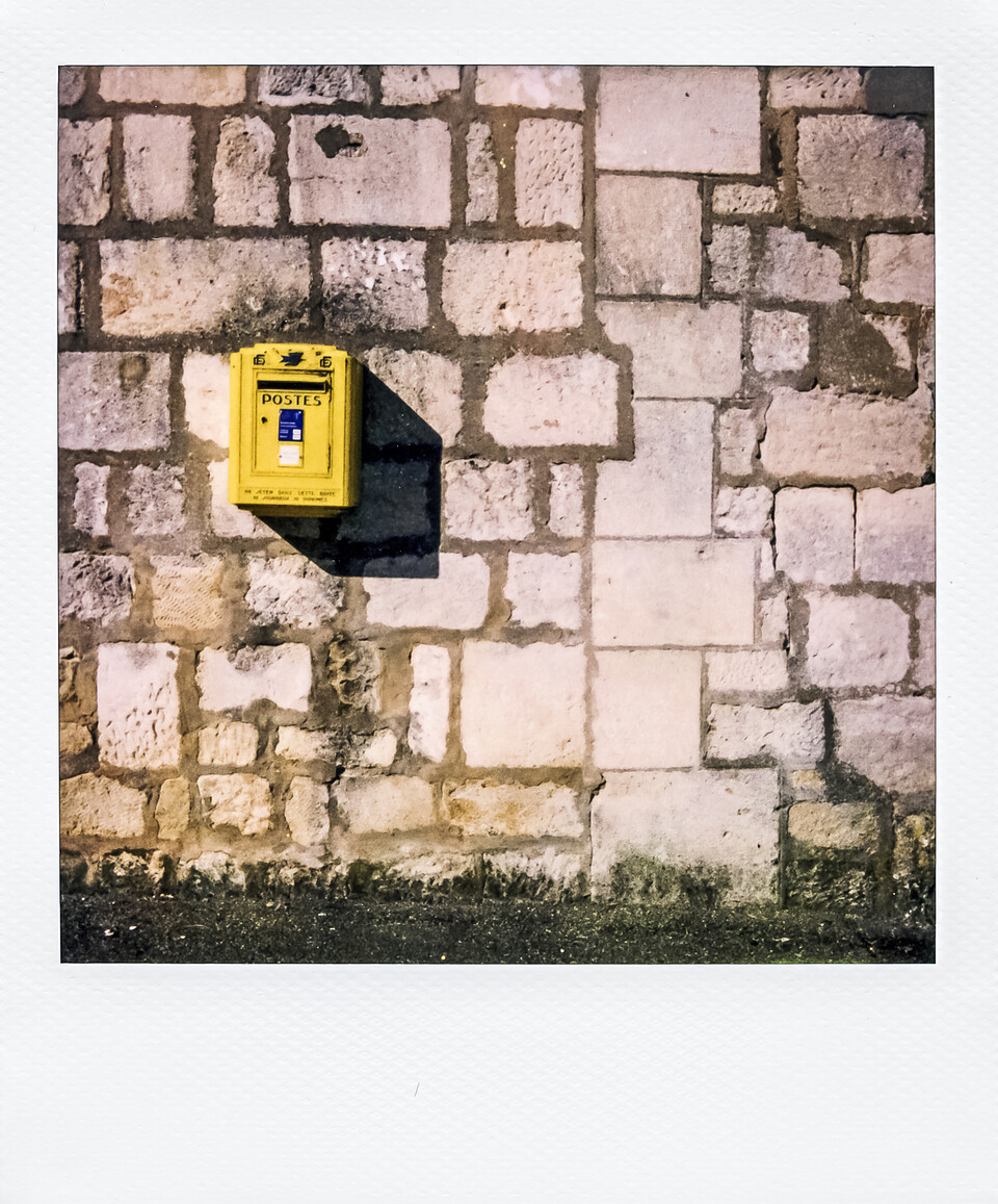 Boite à lettres mondiale de la paix